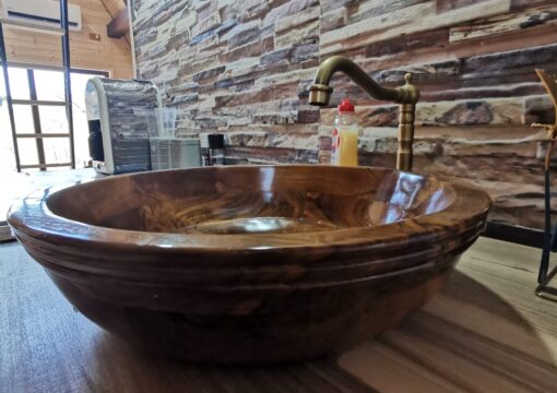 Căsuța dintre nuci