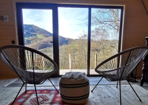 Căsuța dintre nuci